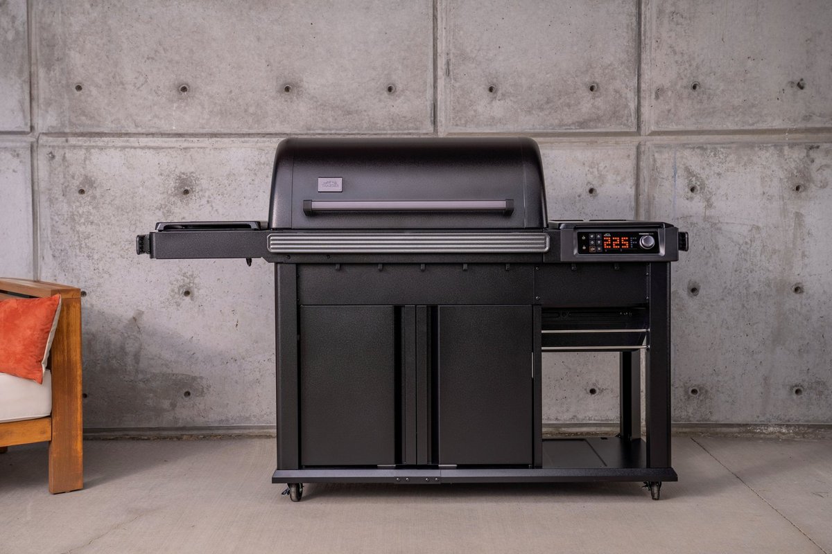 Traeger Woodridge Elite
